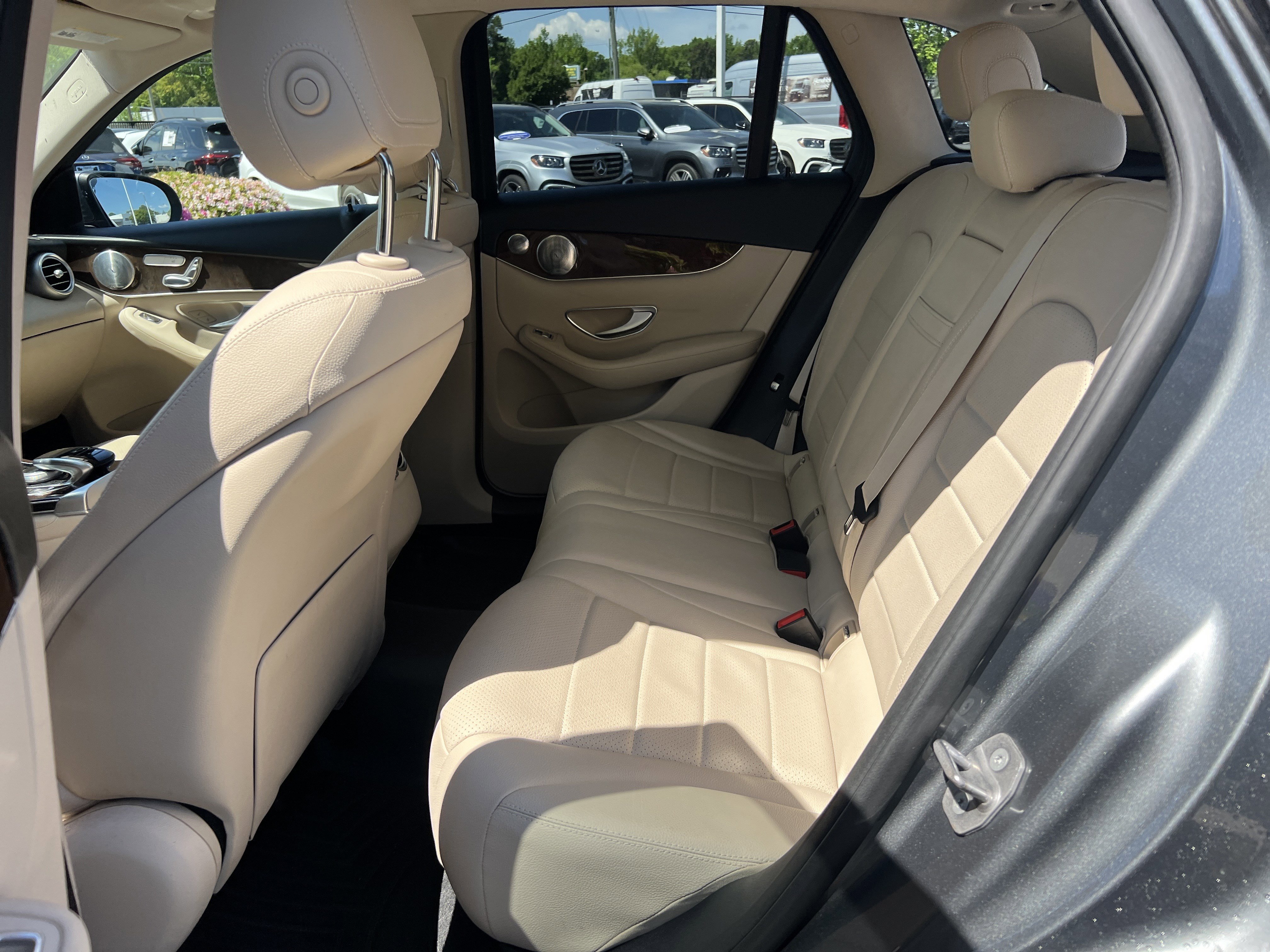 Used 2017 Mercedes-Benz GLC 300 image 31