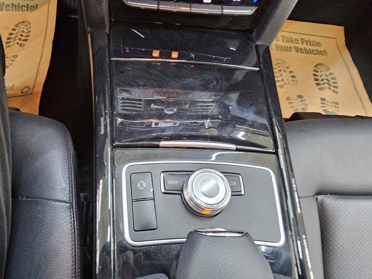 Used 2011 Mercedes-Benz E 350 Sedan w/ Premium 2 Pkg image 34