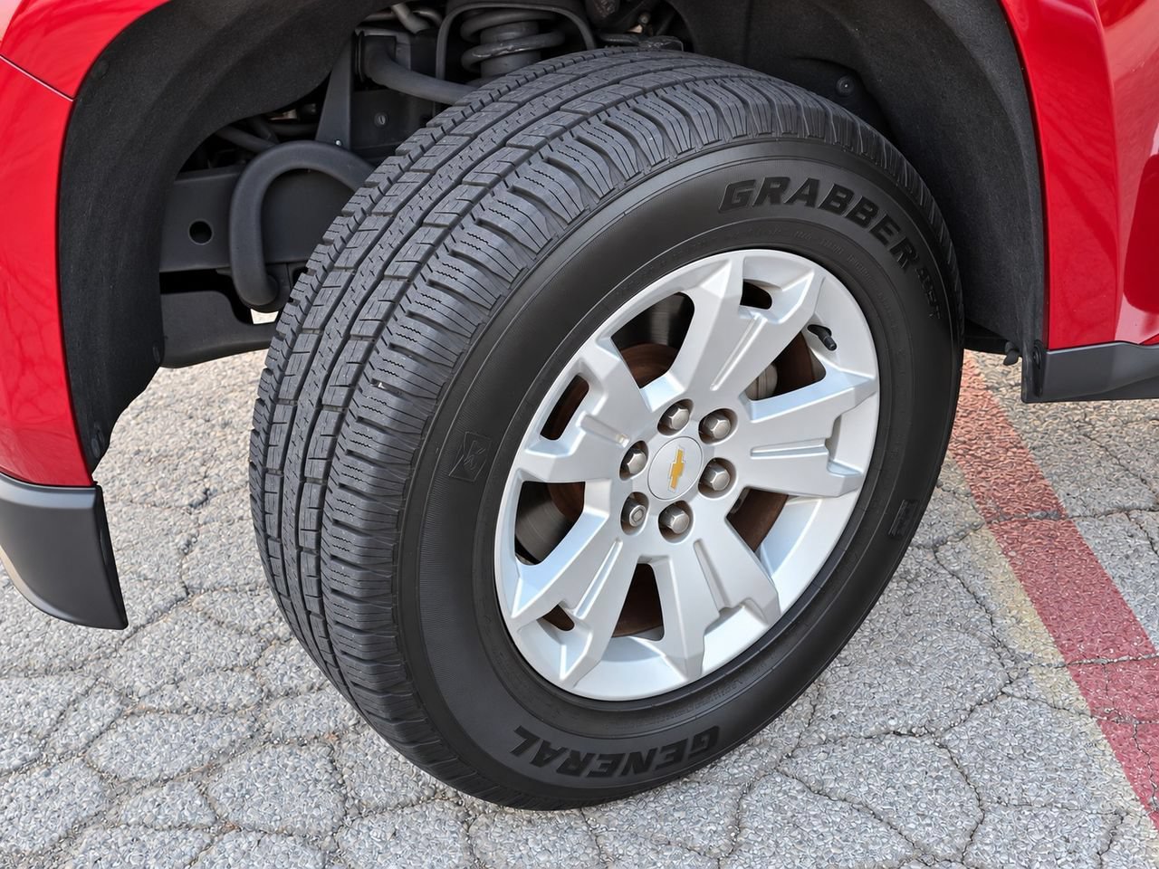 Certified 2018 Chevrolet Colorado LT RWD image 13