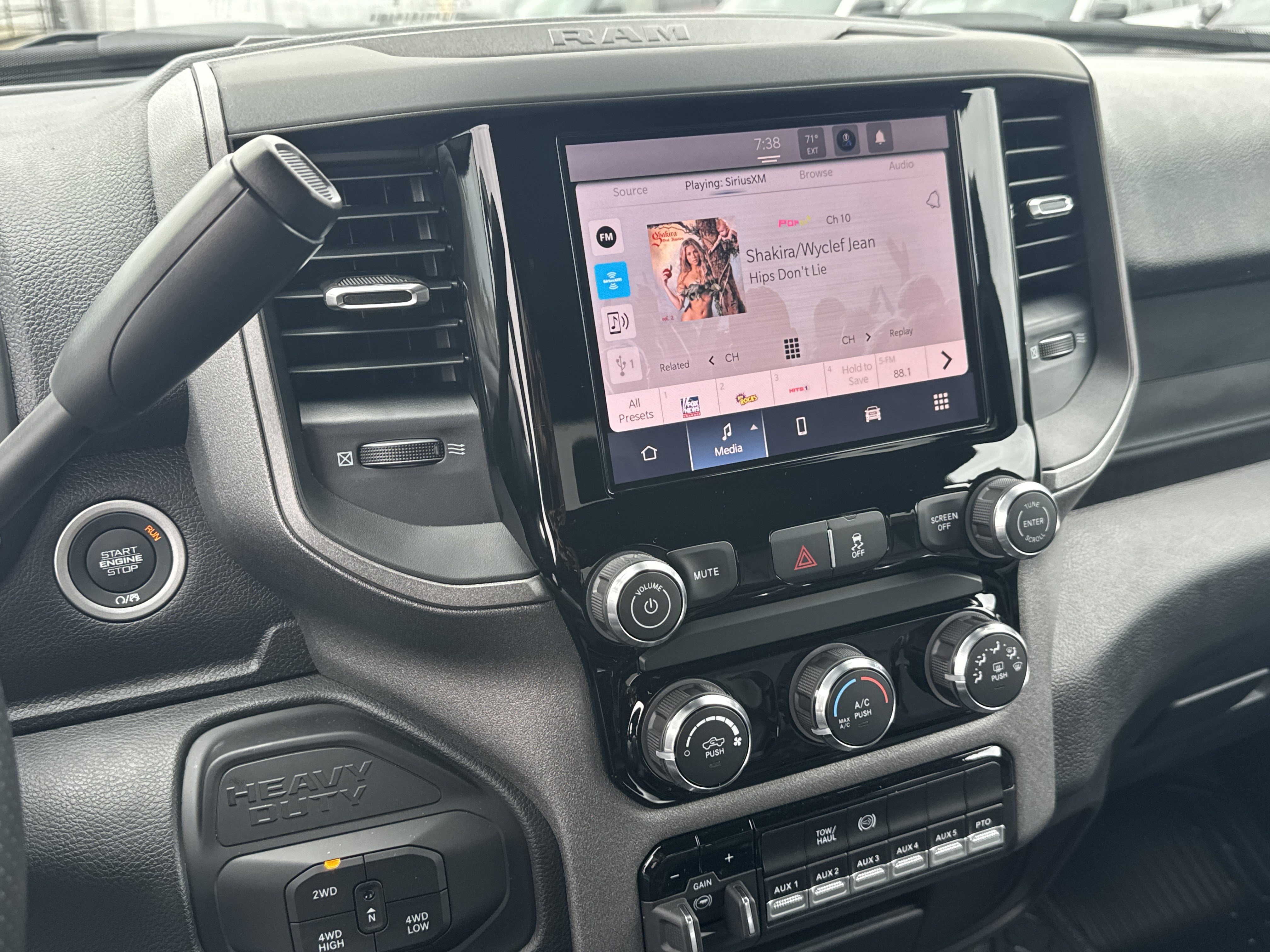 New 2026 RAM 5500 Tradesman w/ Chrome Appearance Group AWD/4WD image 38
