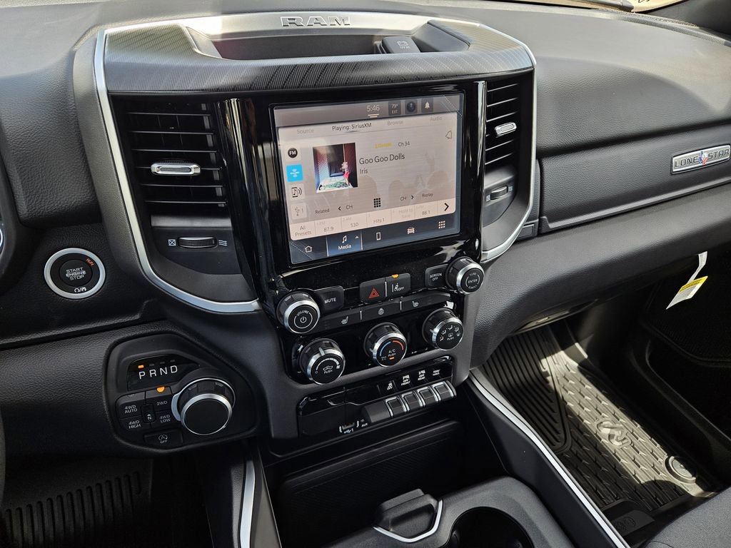 New 2026 RAM 1500 4x4 Crew Cab image 15