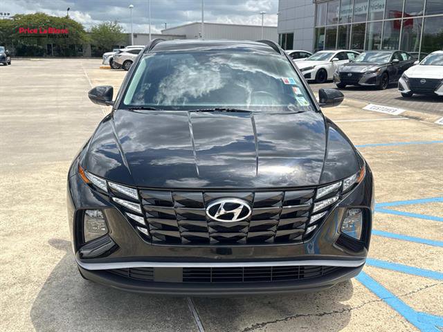 Used 2022 Hyundai Tucson SEL w/ Cargo Package FWD image 2