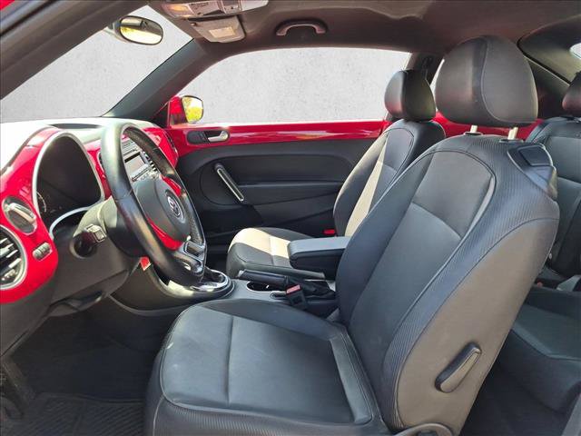 Used 2013 Volkswagen Beetle 2.5 FWD image 10