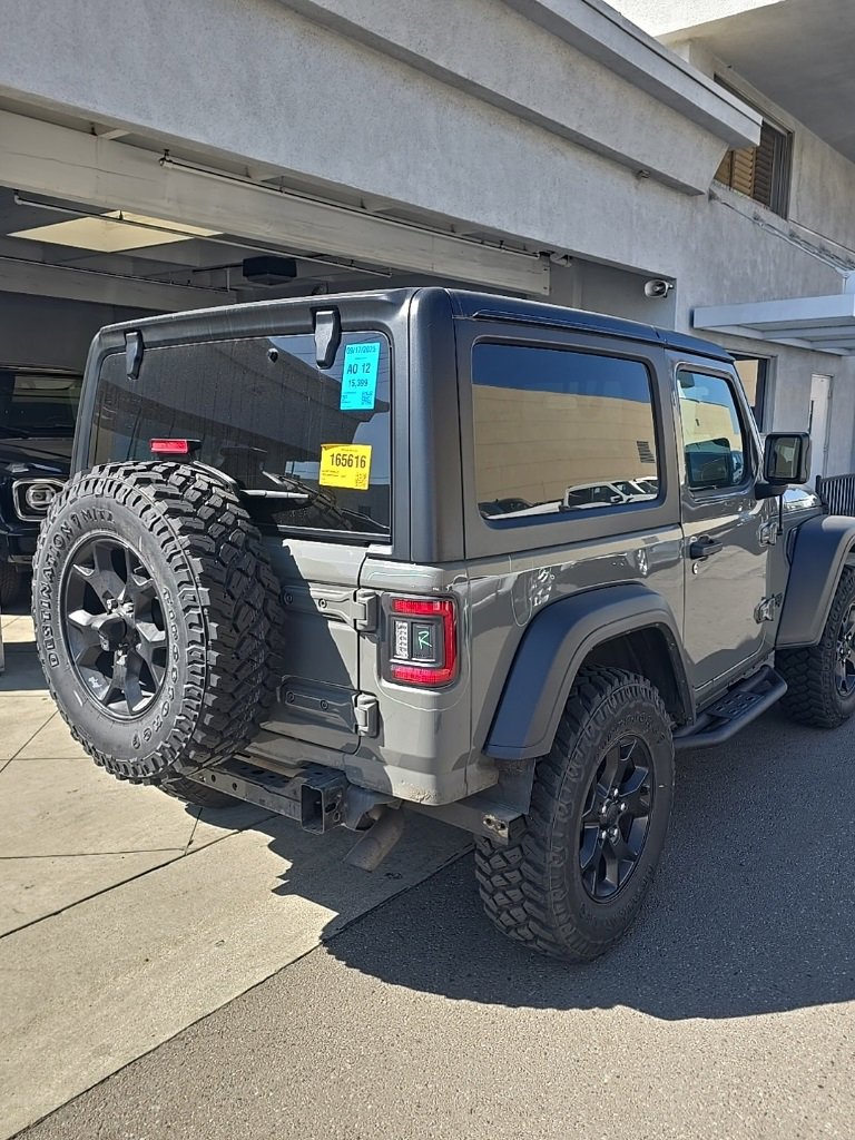 Used 2022 Jeep Wrangler Willys image 3