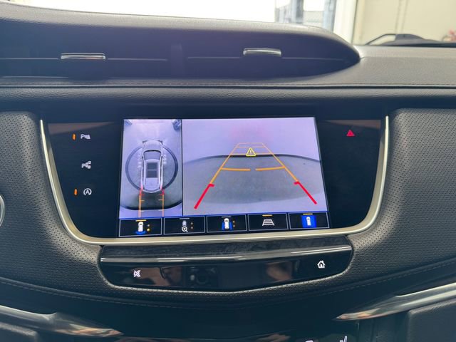 Used 2022 Cadillac XT5 Premium Luxury w/ Technology Package FWD image 27
