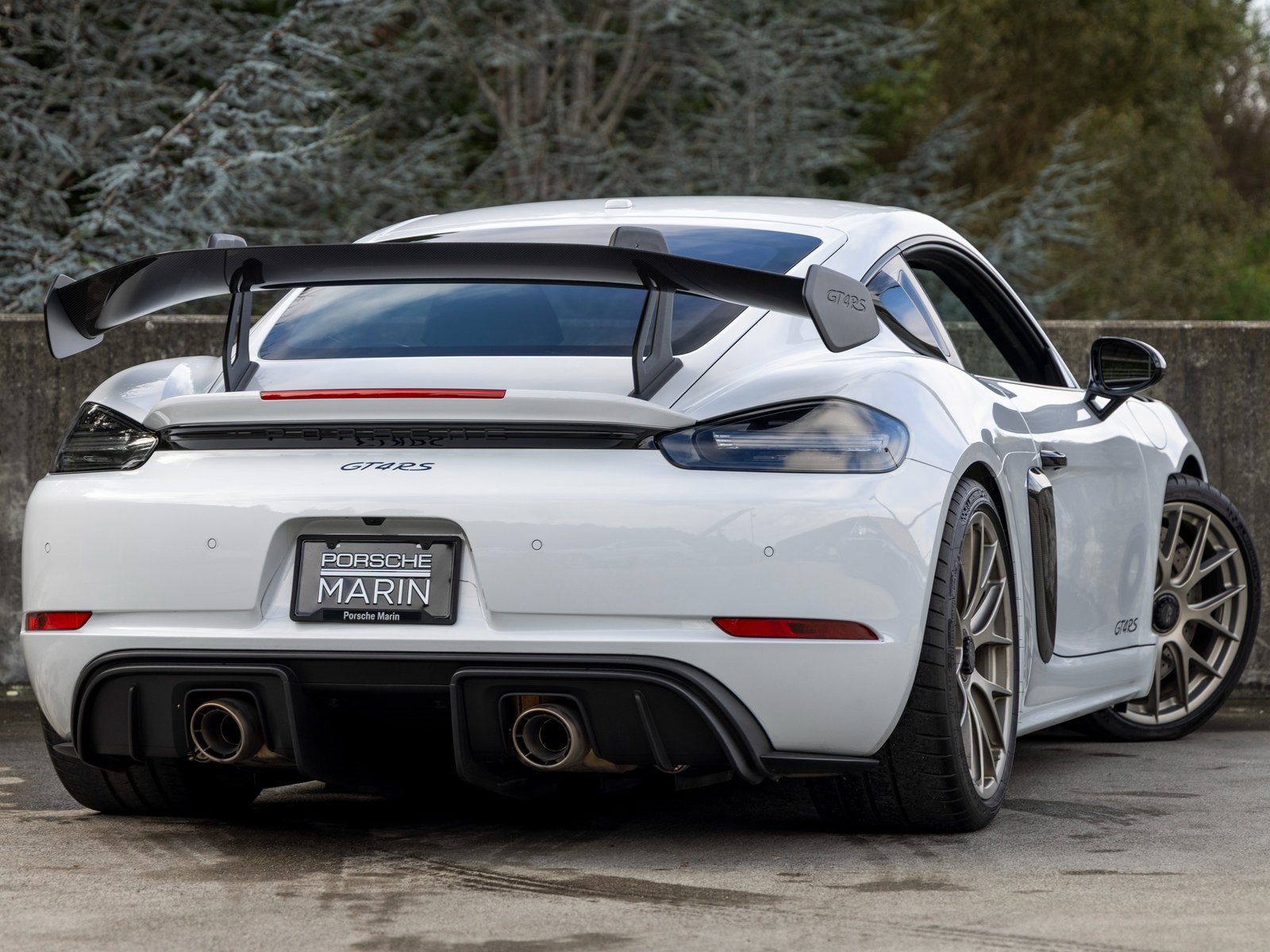 Used 2023 Porsche 718 Cayman GT4 RS image 11