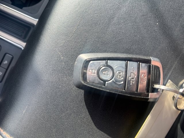 Used 2018 Ford F150 Platinum w/ Technology Package image 29