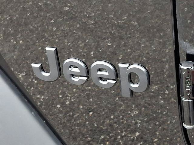 Certified 2022 Jeep Wrangler Unlimited Sport AWD/4WD image 17