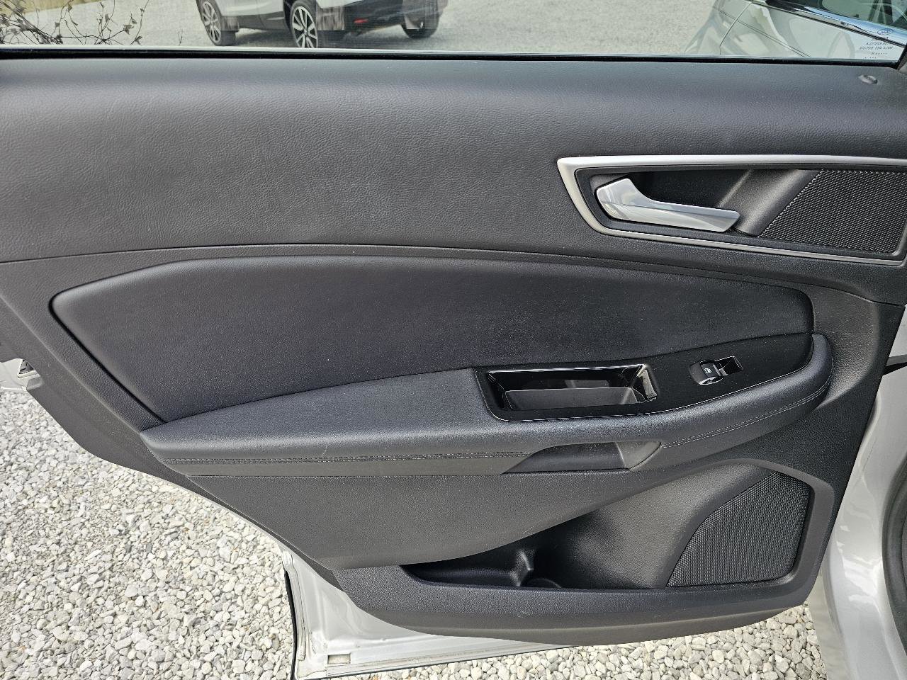 Used 2015 Ford Edge SEL w/ Equipment Group 201A image 18