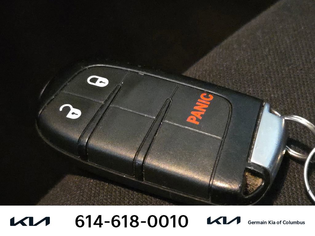 Used 2022 Dodge Durango SXT w/ Trailer Tow Group IV image 34