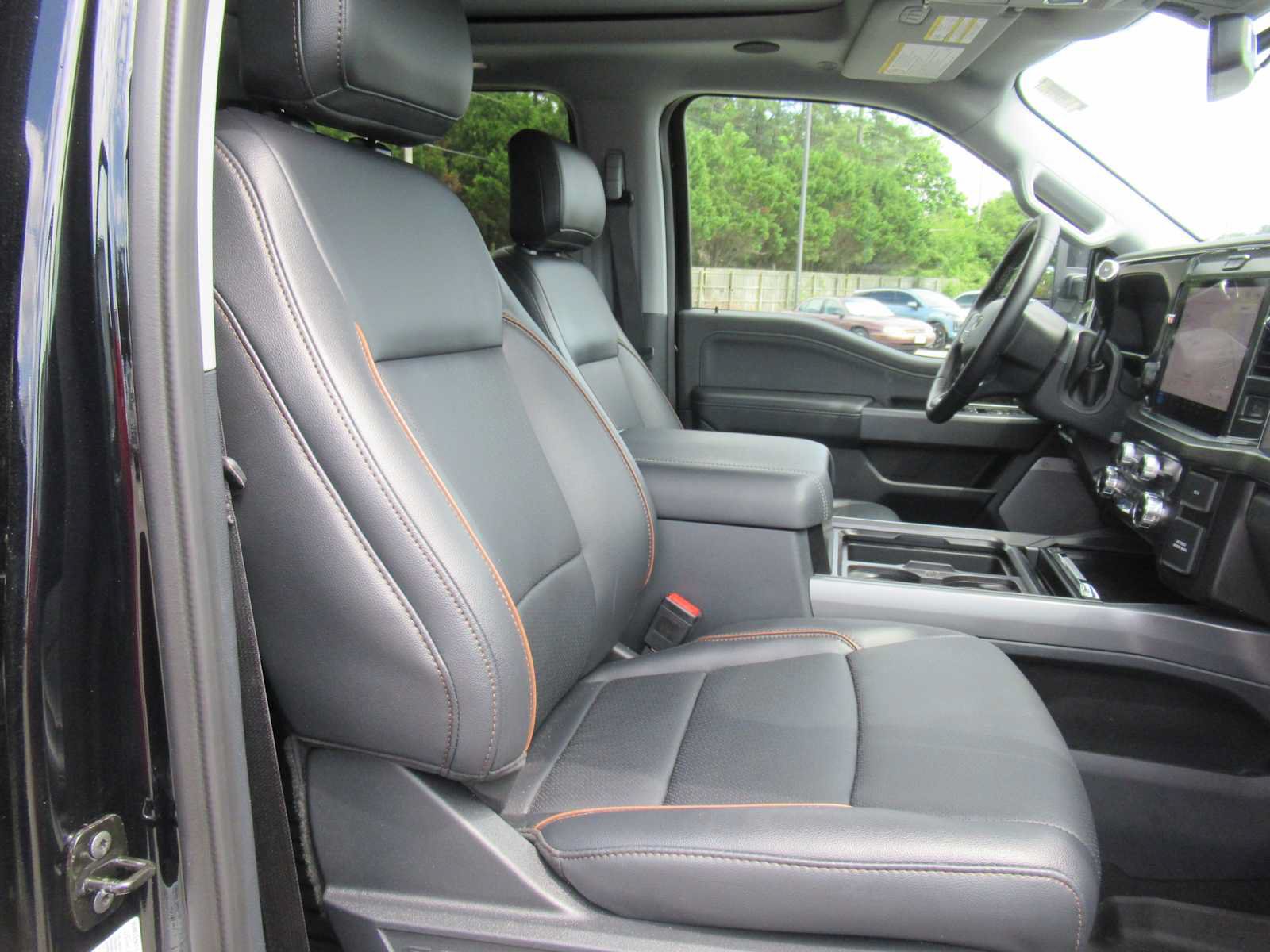 Used 2026 Ford F250 Lariat w/ Tremor Off-Road Package AWD/4WD image 24