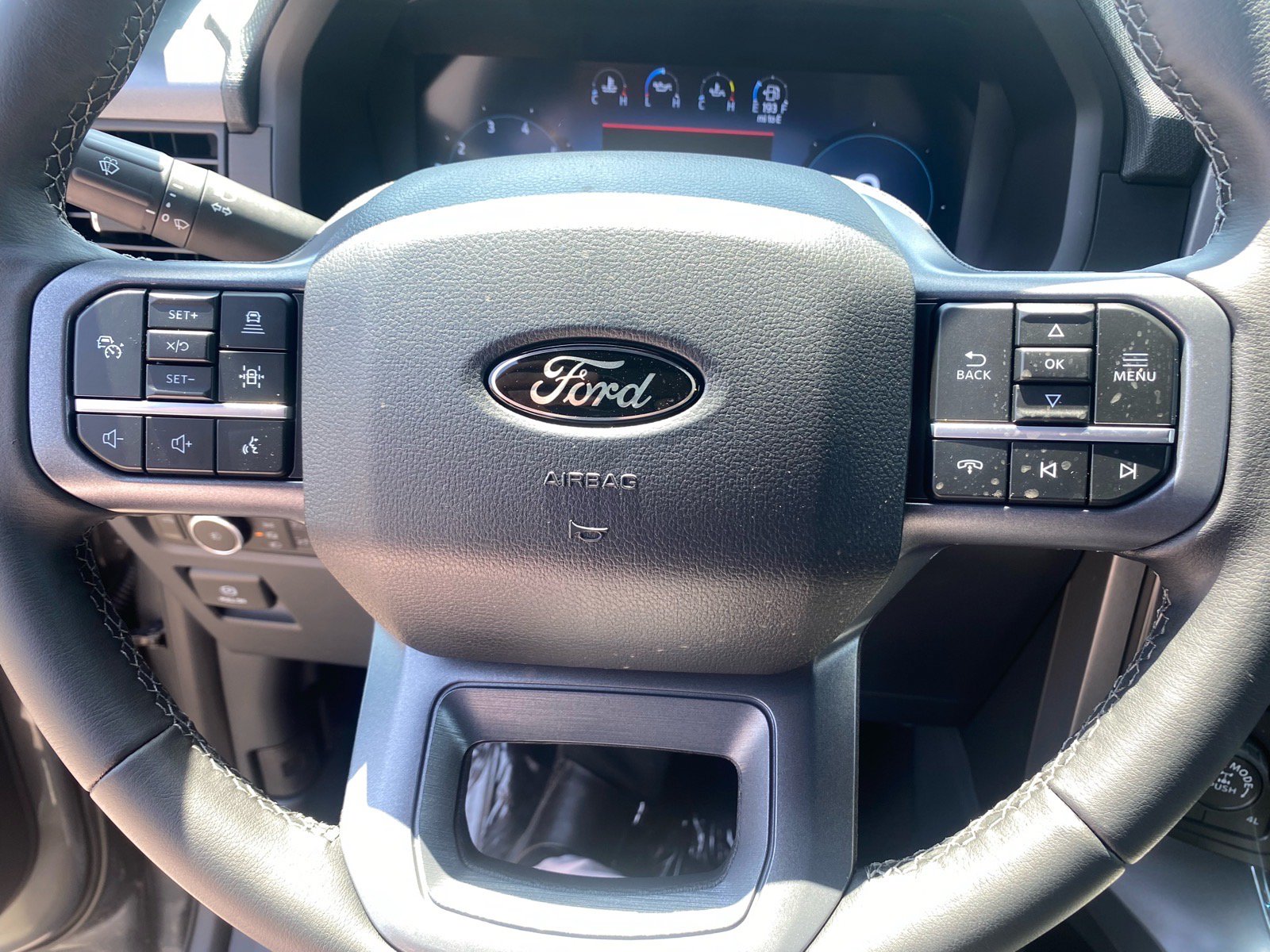 New 2026 Ford F150 XLT w/ Equipment Group 302A MID AWD/4WD image 29