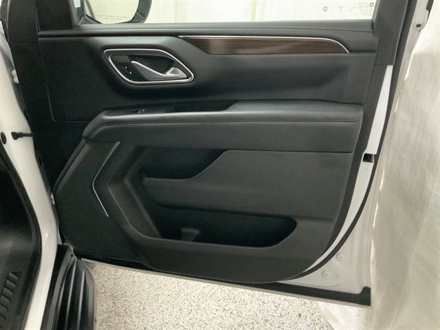 Used 2022 GMC Yukon XL SLE w/ Max Trailering Package image 23