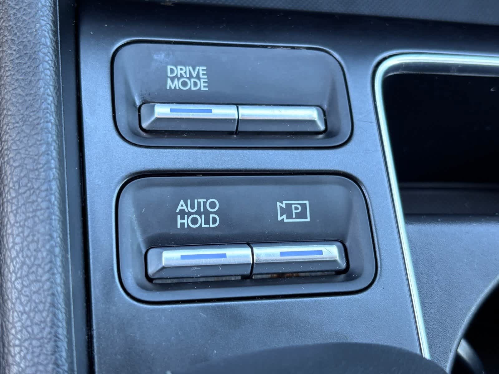 Used 2025 Hyundai Sonata SEL FWD image 28