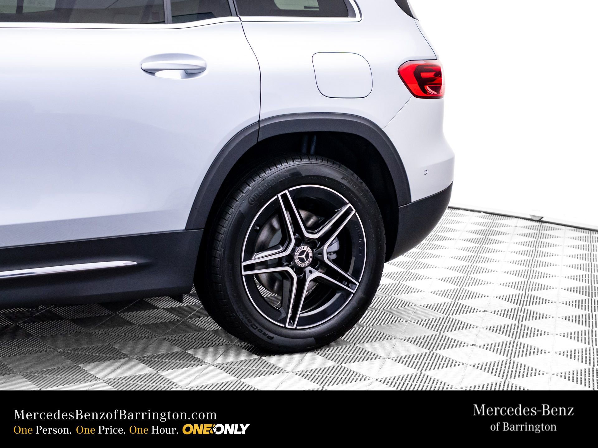 New 2026 Mercedes-Benz GLB 250 4MATIC image 36