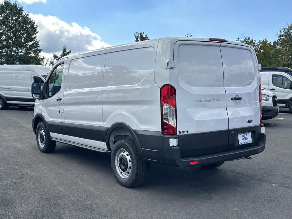 New 2025 Ford Transit 250 Low Roof RWD image 4