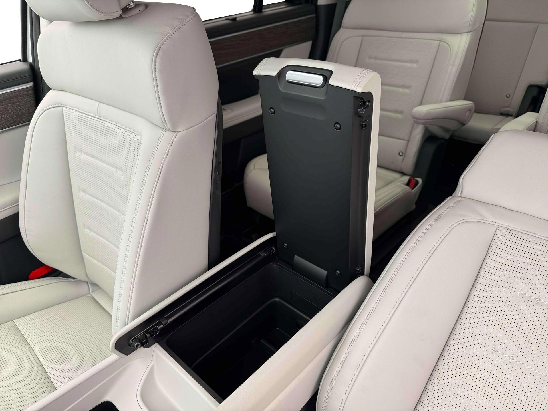 New 2026 Hyundai Santa Fe Calligraphy image 19