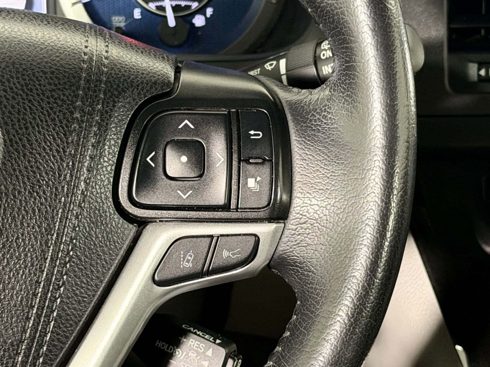 Used 2019 Toyota Sienna XLE FWD image 16