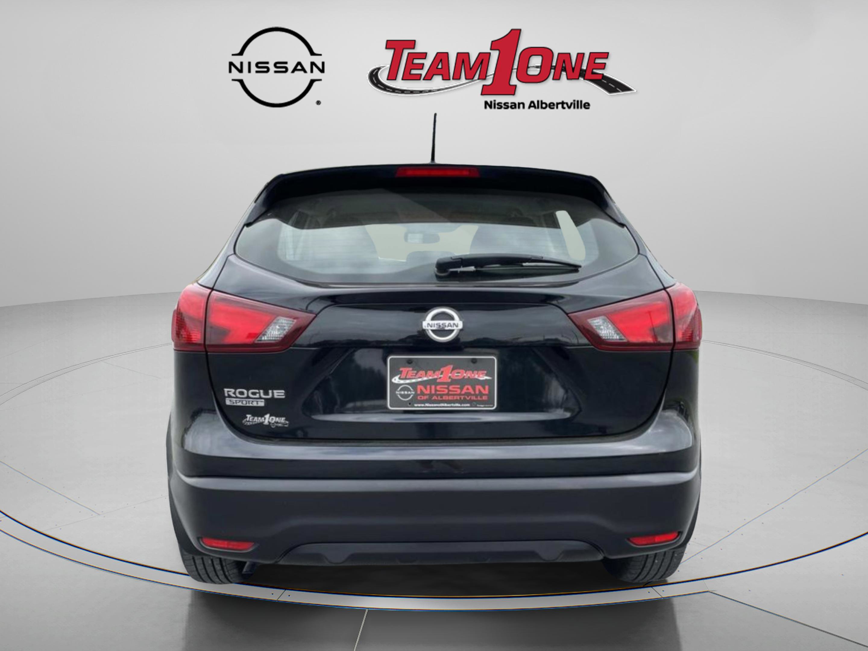 Used 2017 Nissan Rogue Sport S w/ S Appearance Package image 7