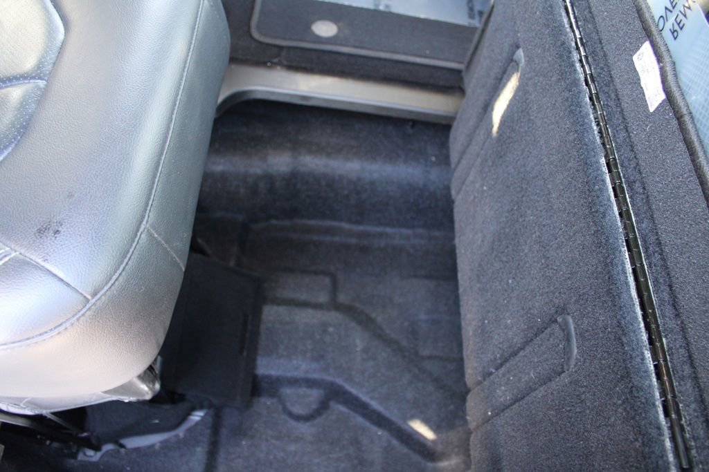 Used 2018 Chrysler Pacifica Touring-L w/ Premium Audio Group image 24