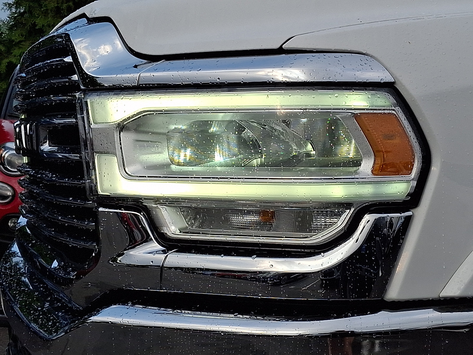 Used 2019 RAM 2500 Laramie AWD/4WD image 9