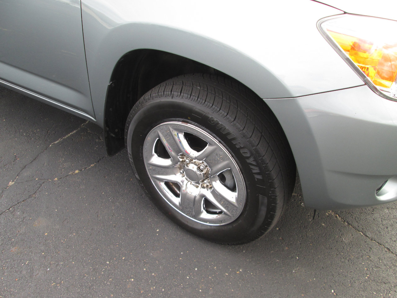 Used 2008 Toyota RAV4 4WD image 23