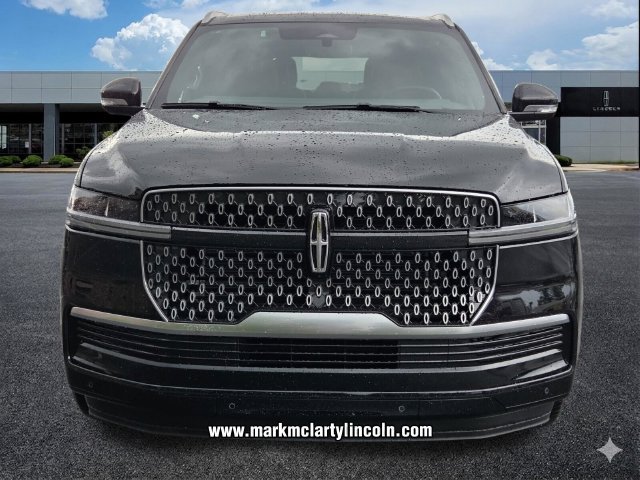 New 2026 Lincoln Navigator Reserve AWD/4WD image 8