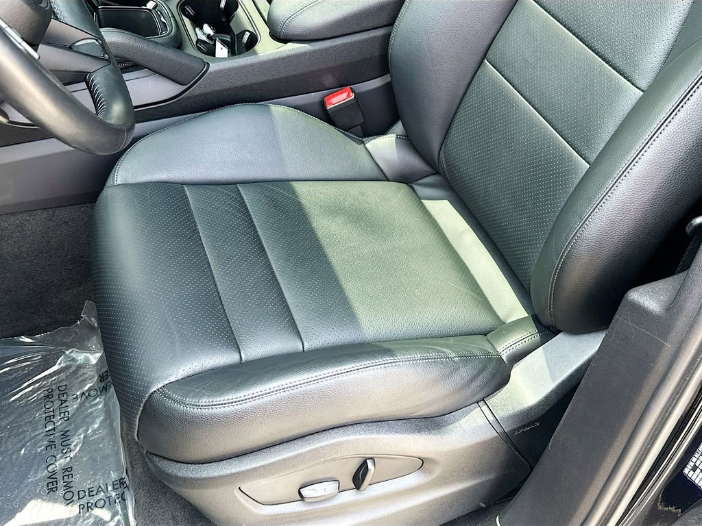 Certified 2024 Porsche Cayenne S AWD/4WD image 22