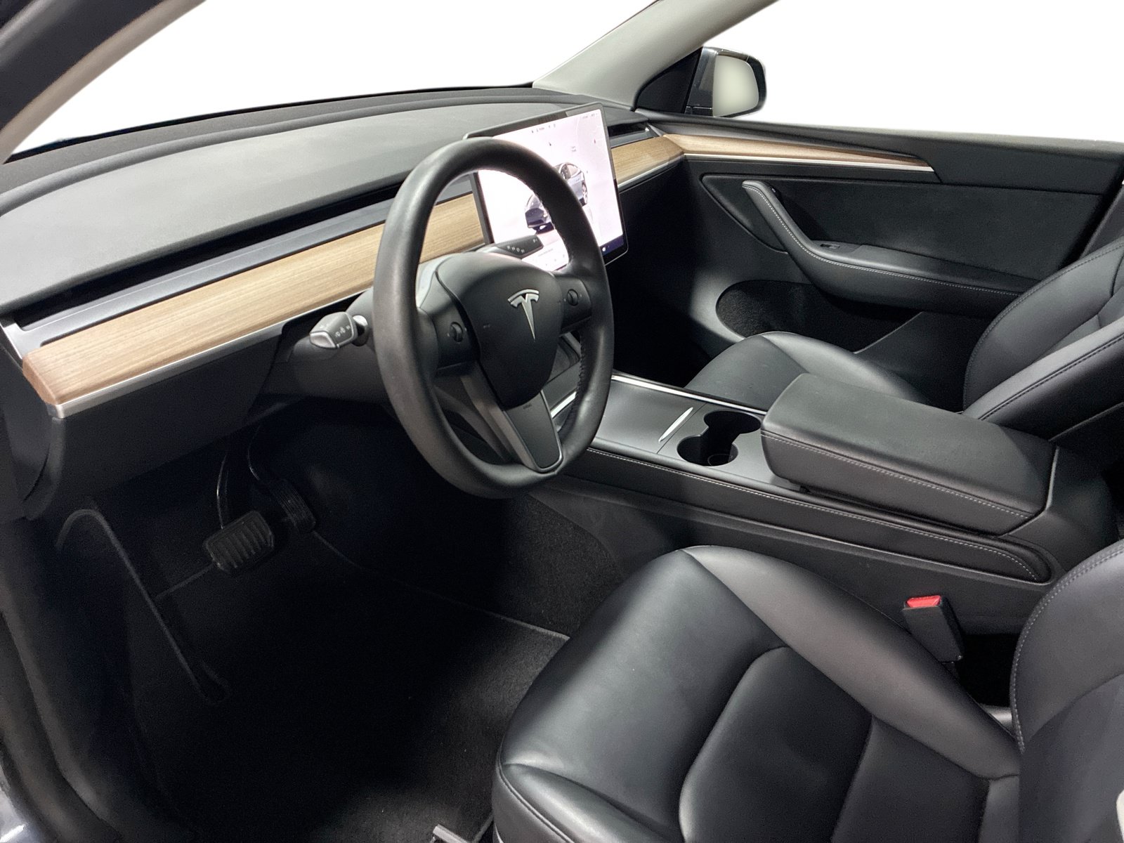 Certified 2023 Tesla Model Y Long Range AWD/4WD image 9