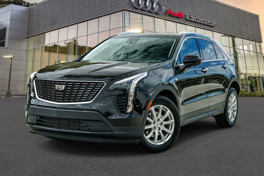 Used 2023 Cadillac XT4 Luxury w/ Cold Weather Package FWD video 1