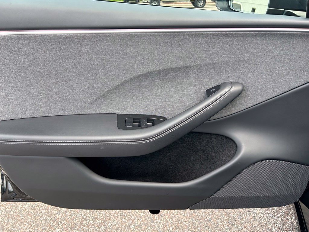 Used 2026 Tesla Model 3 RWD image 18