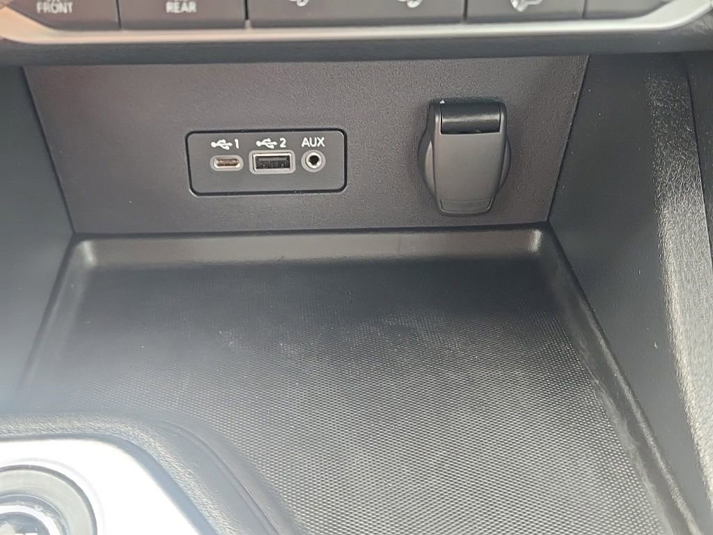 Used 2023 Nissan Sentra SV w/ All-Weather Package FWD image 21