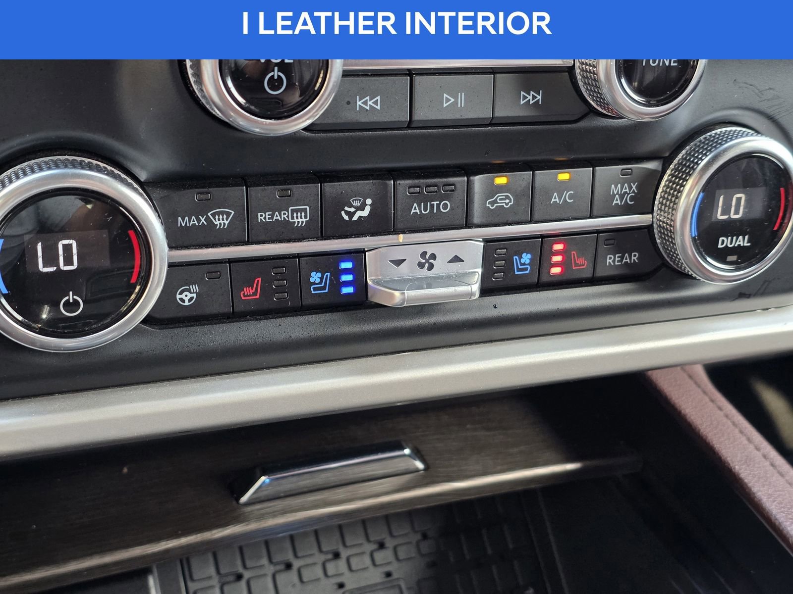 Used 2023 Ford Expedition Max Limited image 28