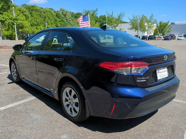 Used 2024 Toyota Corolla LE AWD/4WD image 6