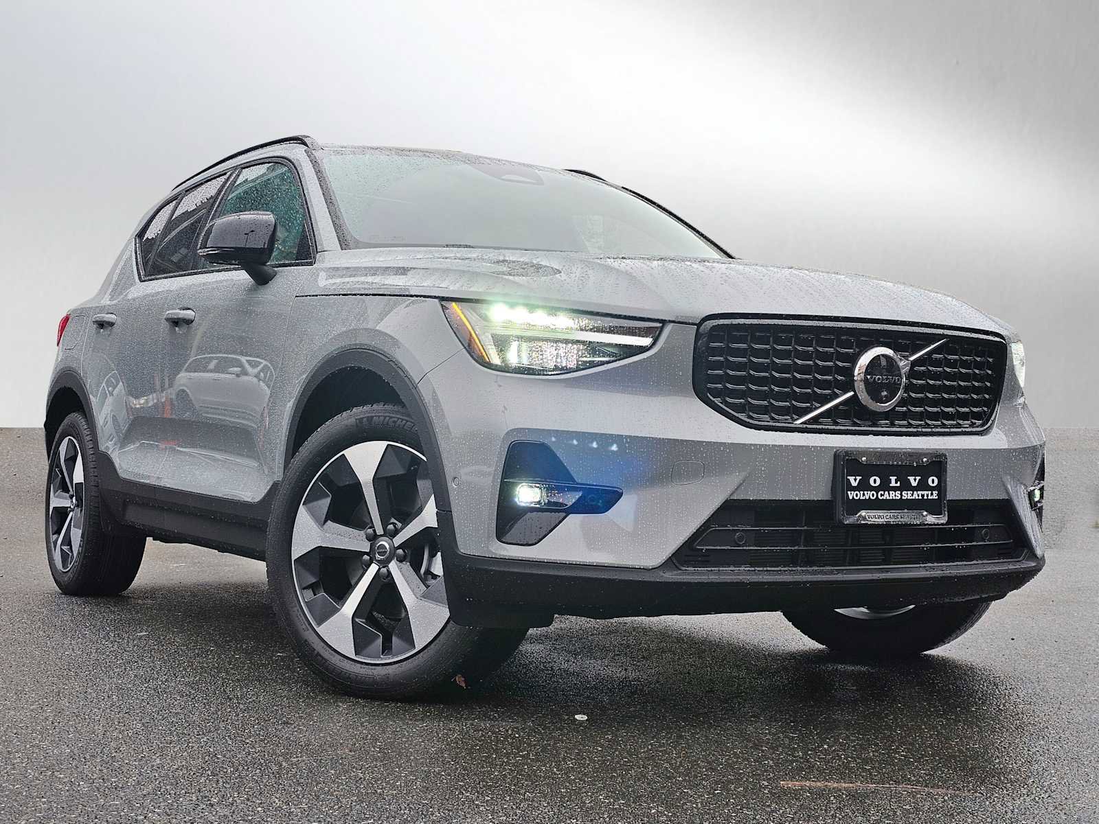 New 2026 Volvo XC40 B5 Plus w/ Protection Package Premier image 1