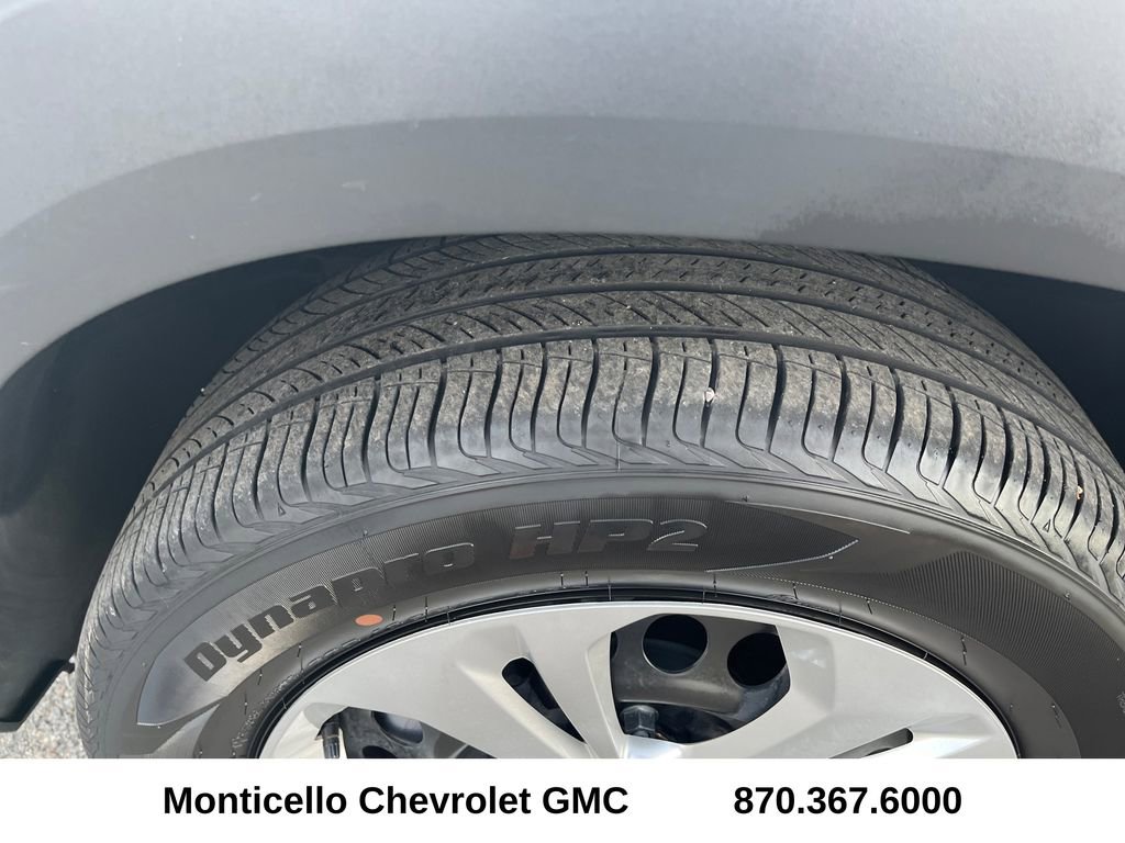 Used 2025 Chevrolet Trax LS image 27