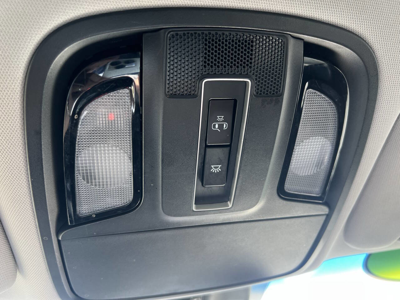 Used 2019 Kia Sorento EX image 27