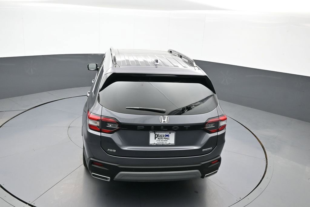 Used 2023 Honda Pilot Touring image 41