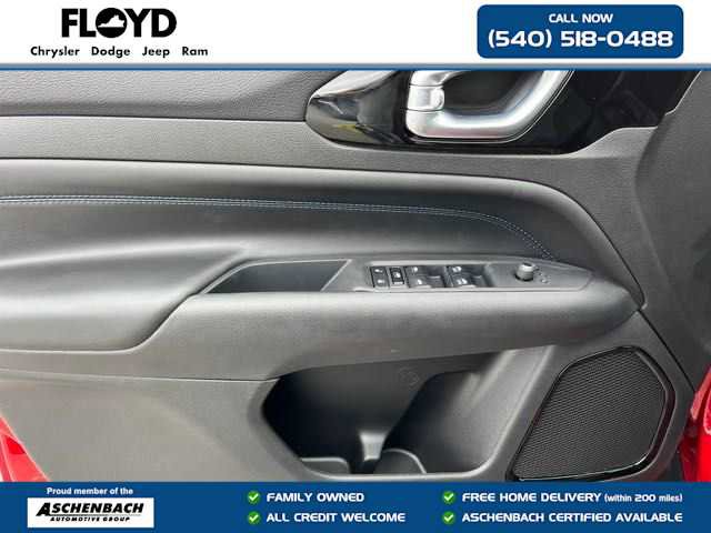 New 2025 Jeep Compass Latitude w/ Convenience Group image 10