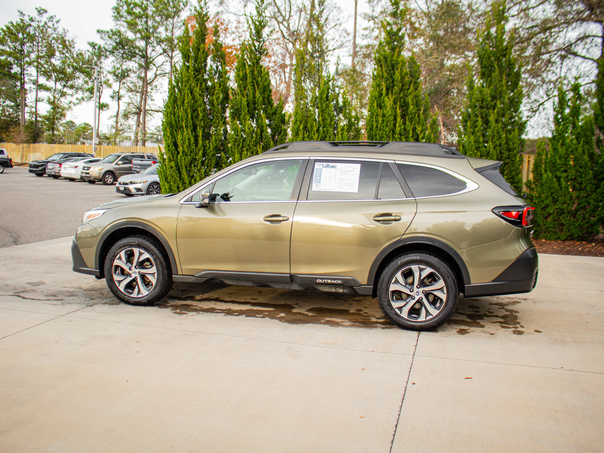 Used 2022 Subaru Outback Limited image 7