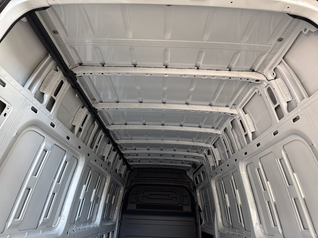 New 2025 Mercedes-Benz Sprinter 4500 image 19