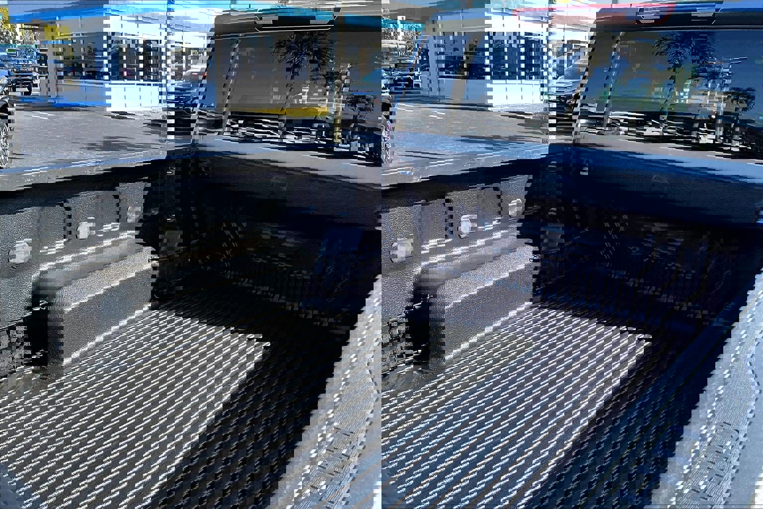 Certified 2025 Chevrolet Silverado 2500 Custom w/ Custom Value Package image 6