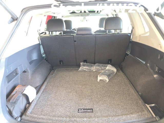 Certified 2021 Volkswagen Tiguan SEL image 9