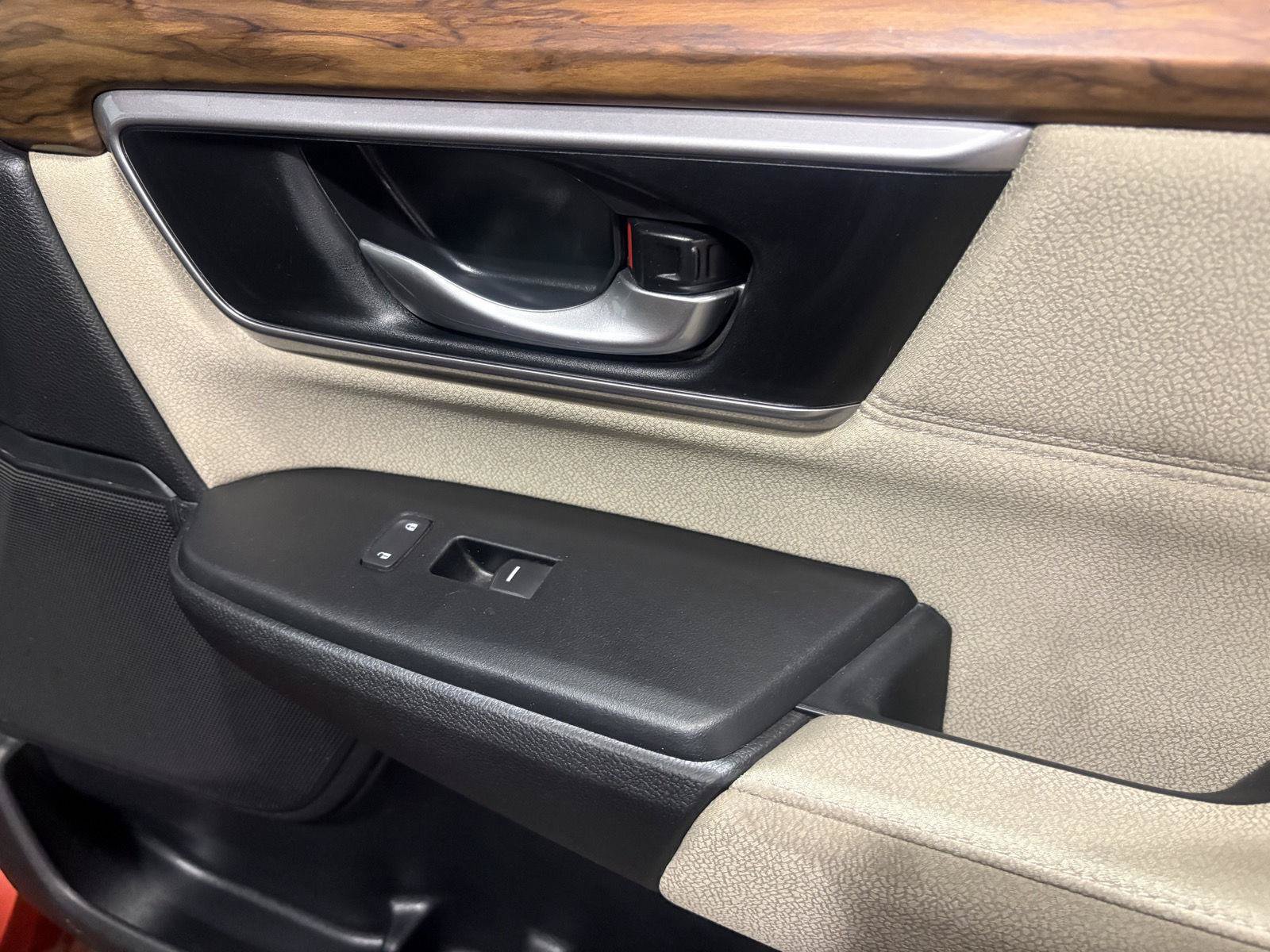 Used 2018 Honda CR-V EX image 50