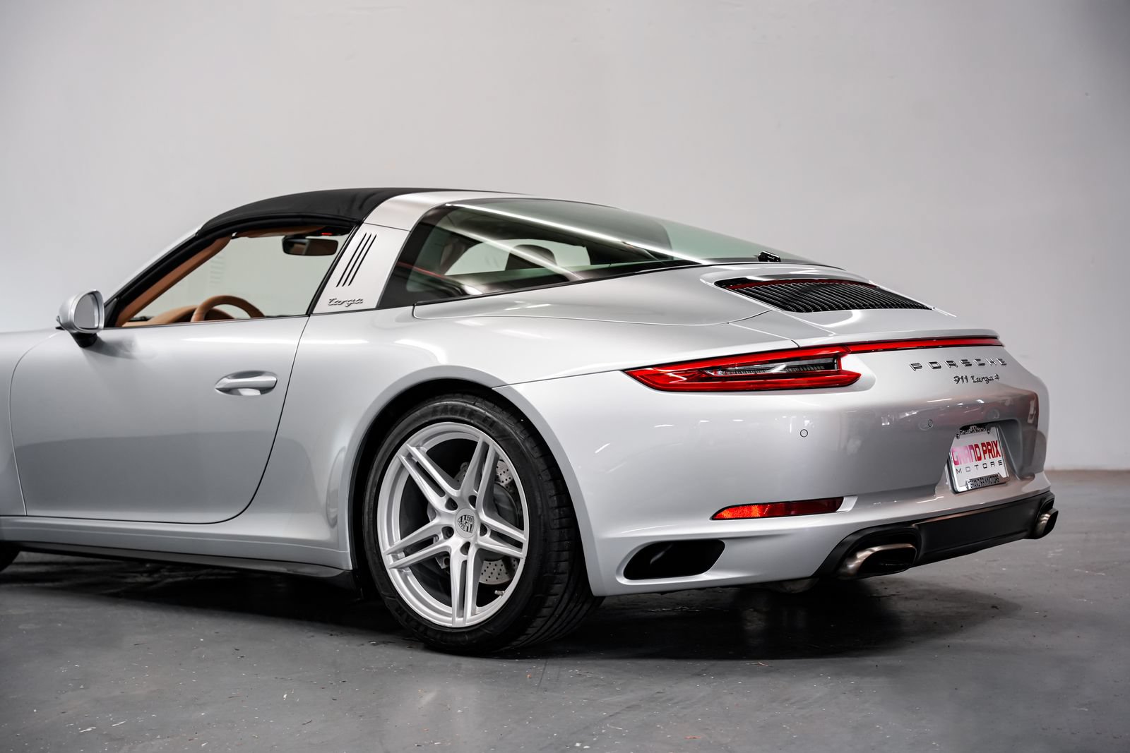 Used 2017 Porsche 911 Targa 4 AWD/4WD image 25