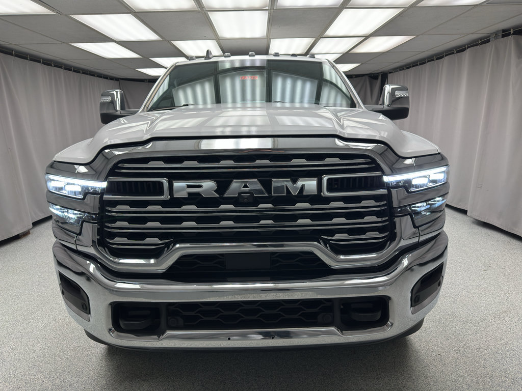 New 2026 RAM 3500 Limited AWD/4WD image 18