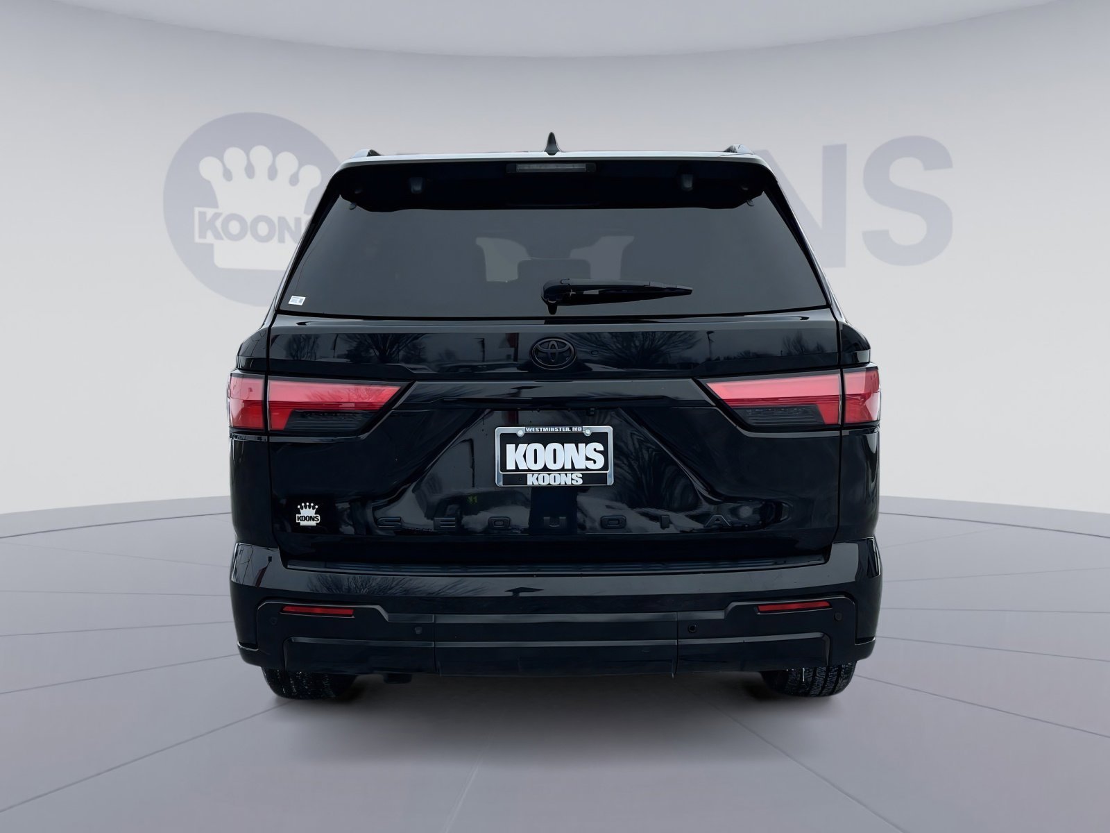 Used 2024 Toyota Sequoia Platinum image 5