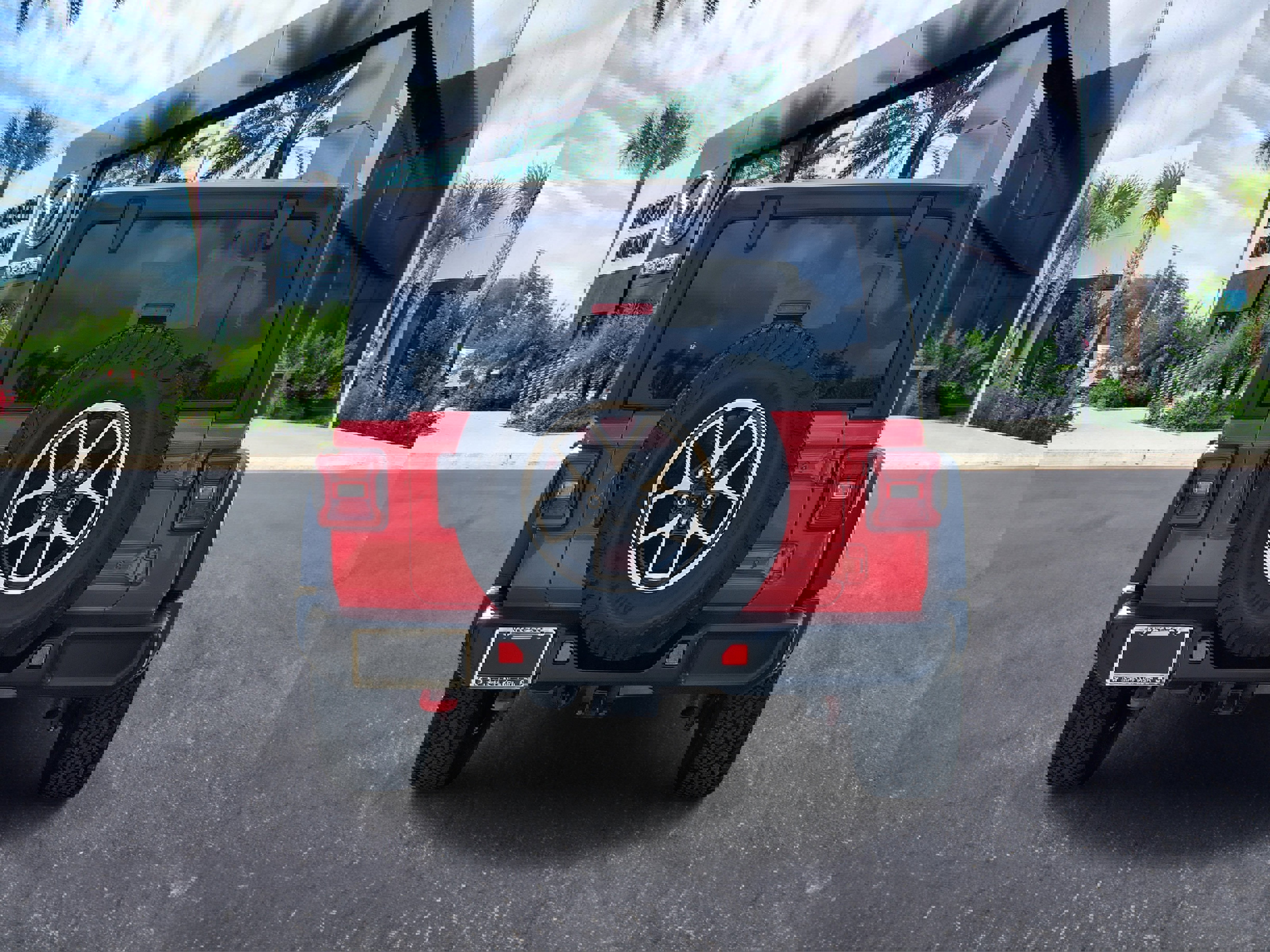 Used 2024 Jeep Wrangler Unlimited Rubicon image 4