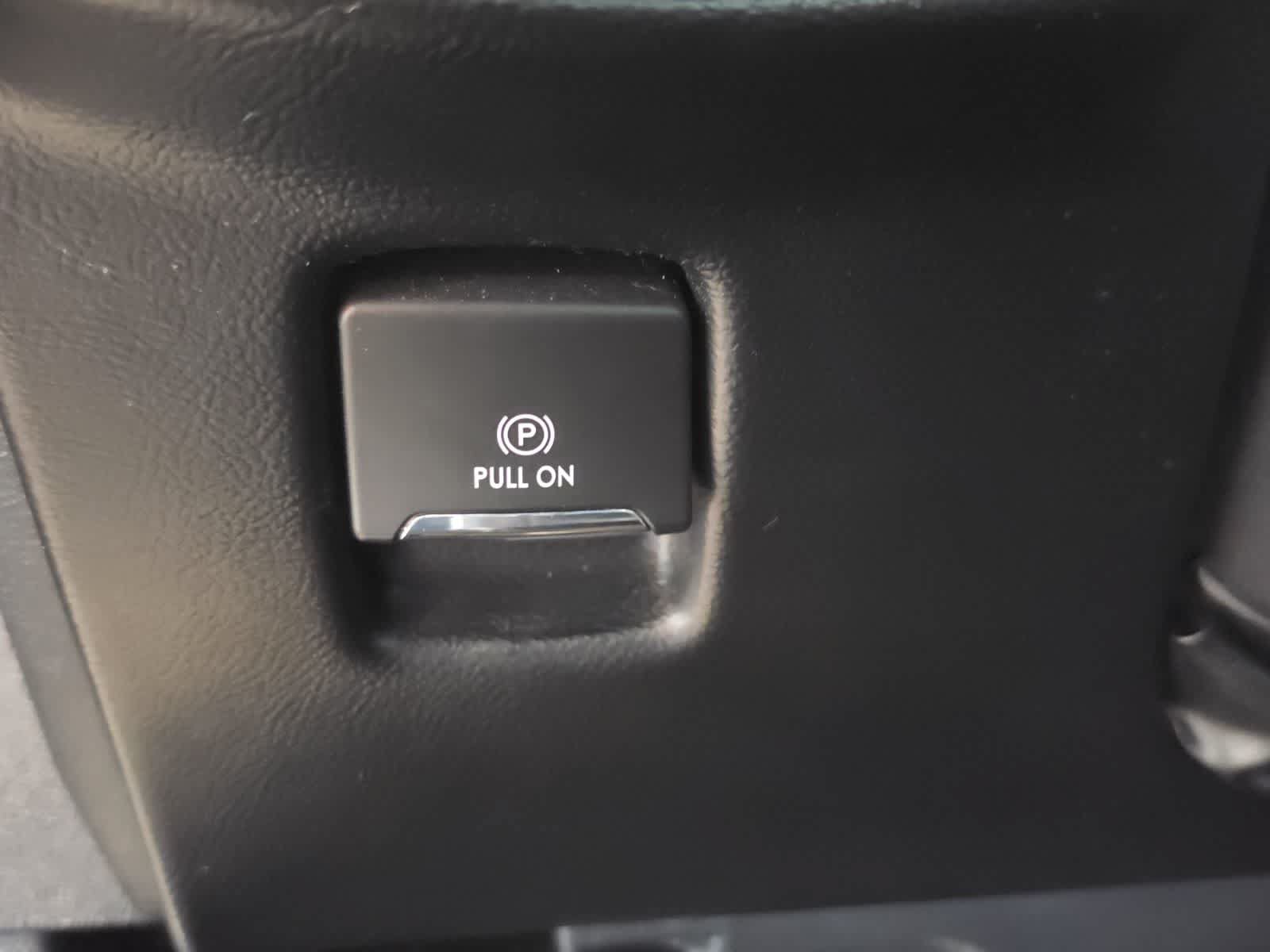 Used 2017 Lincoln MKZ Select AWD/4WD image 19