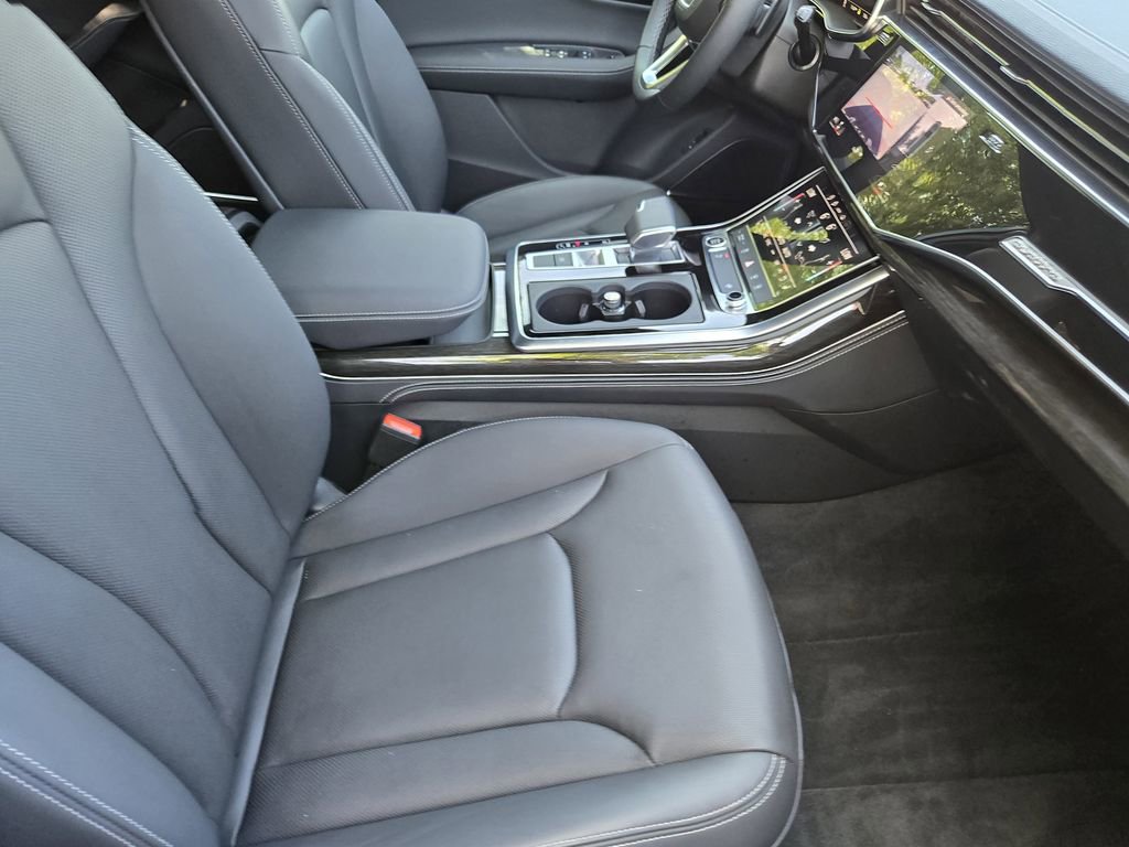 Certified 2025 Audi Q7 3.0T Premium Plus image 15